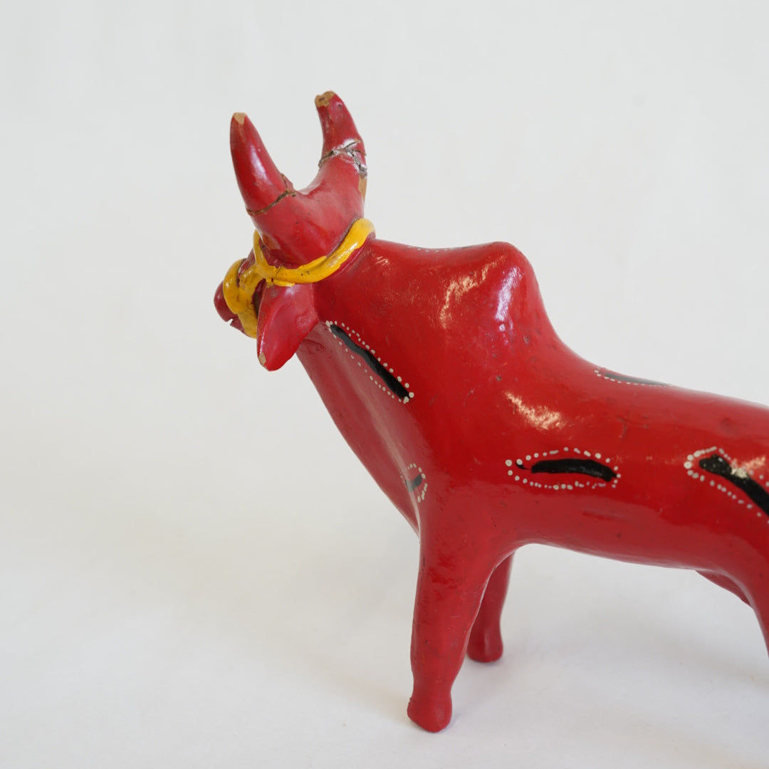 牛の陶器/ブラジル