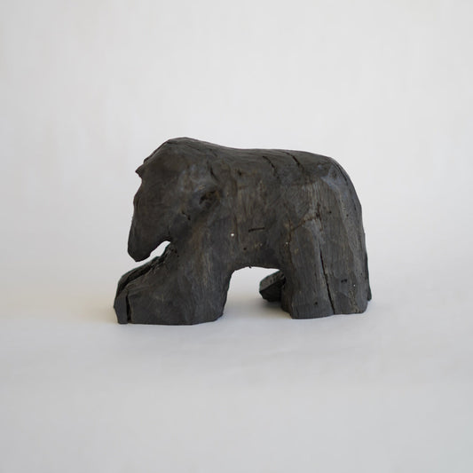 木彫熊