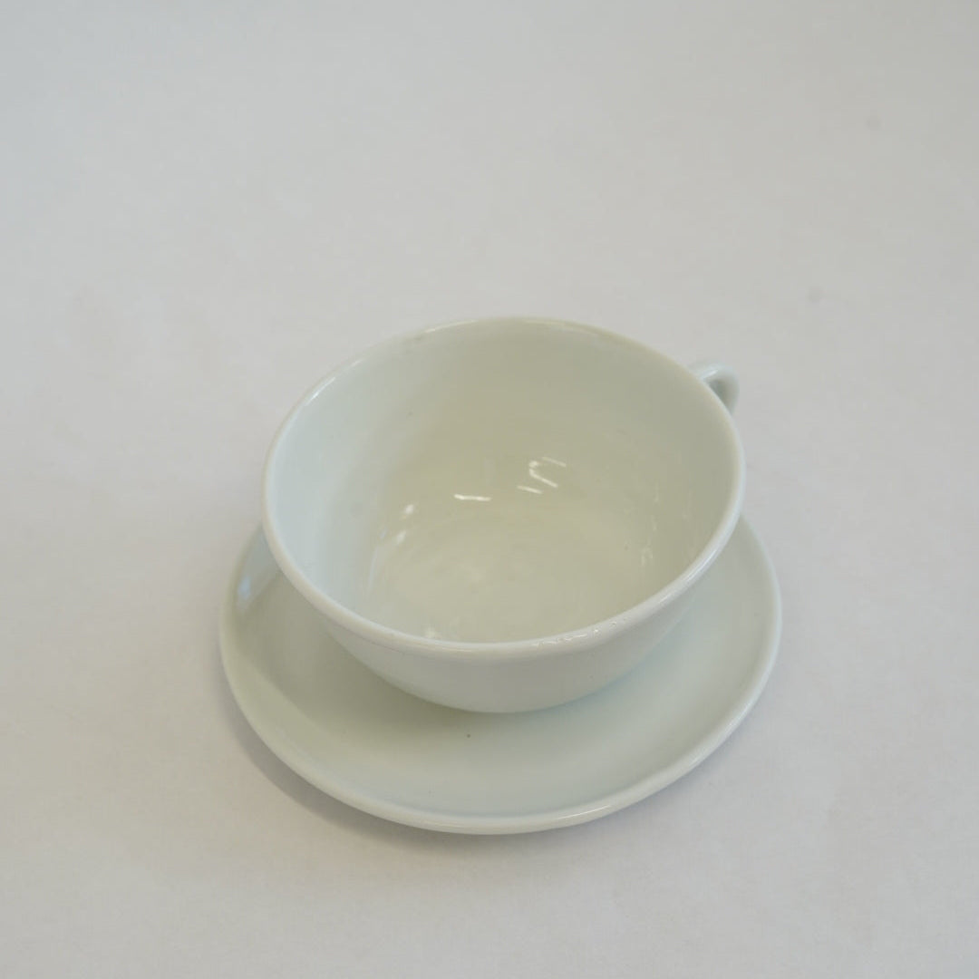 カップ＆ソーサー