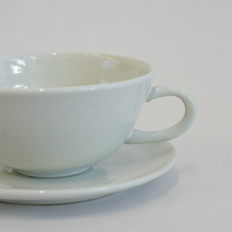 カップ＆ソーサー