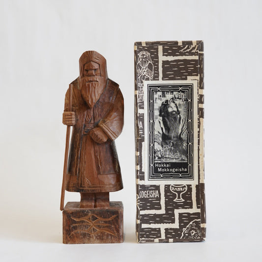 アイヌ木彫人形